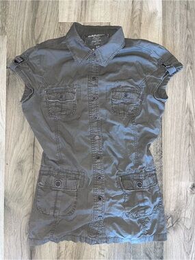 Vintage Y2K Garage Short-Sleeve Gray Button-Front Utility Shirt